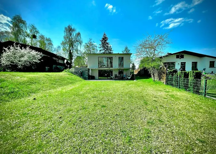 100M2 Fewo Im Haus Am See Mit Garten Bei Potsdam