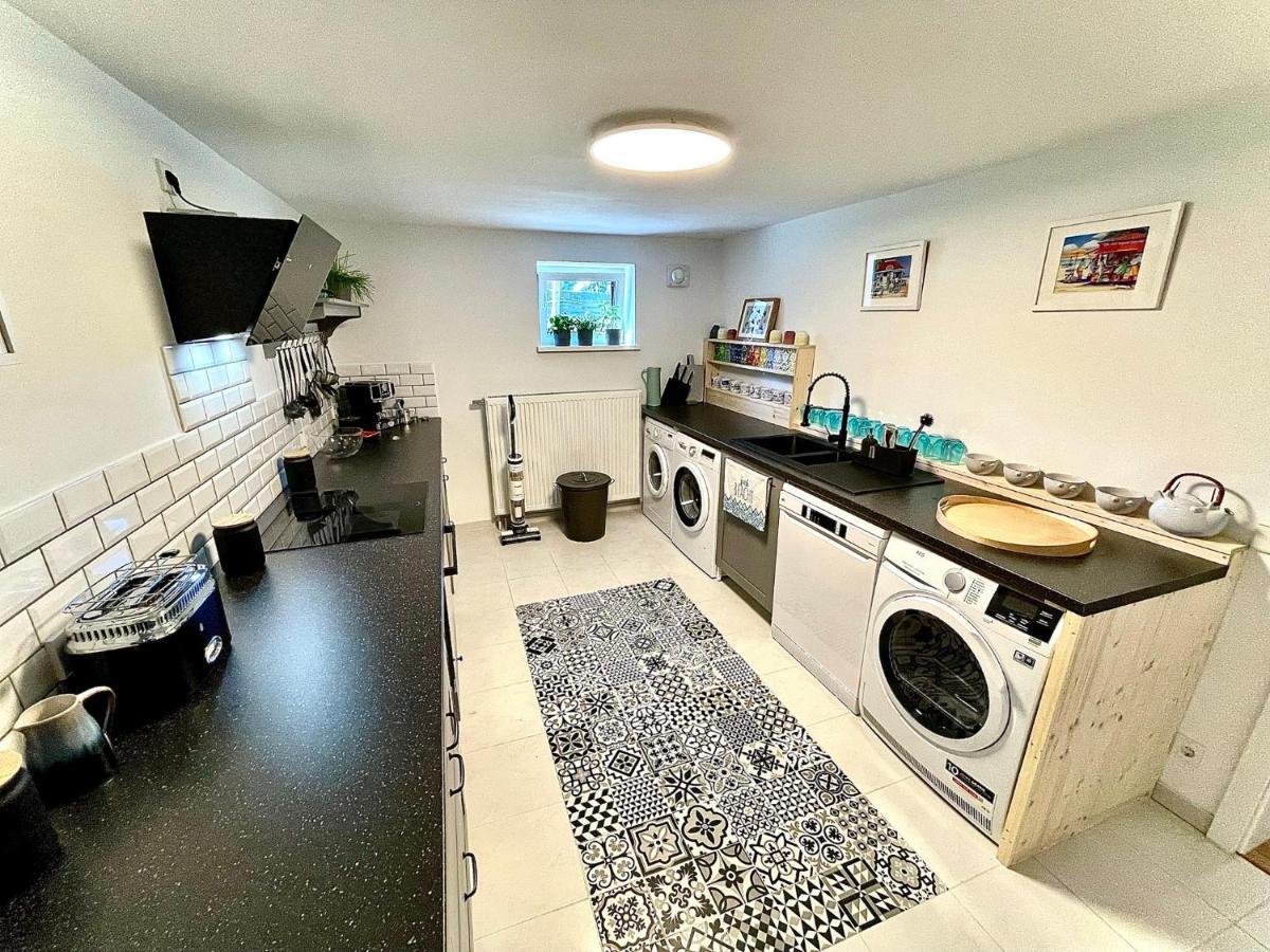 Apartment 100m2 Im Haus Am Mit Garten Bei Potsdam *